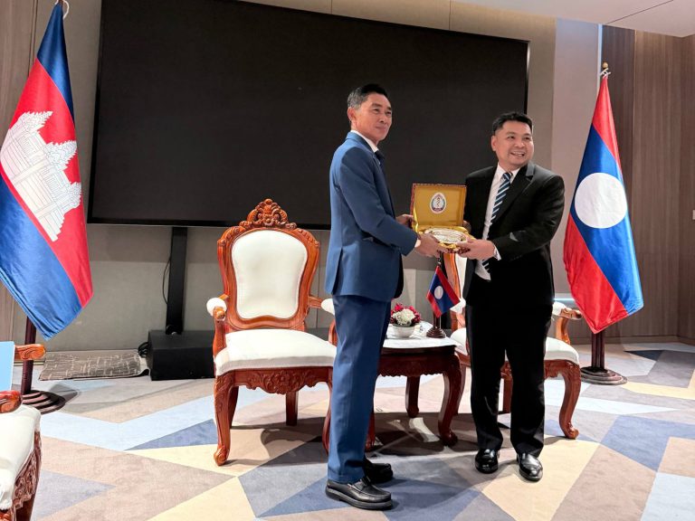 Meeting with Cambodian Health GOV