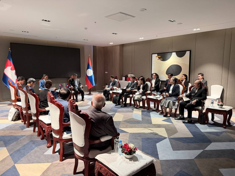 Meeting with Cambodian Health GOV